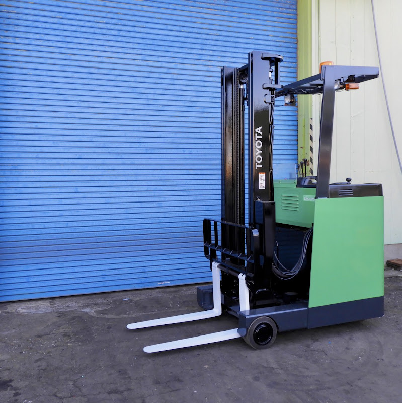 TOYOTA 7FBRK10 1 Ton Reach truck forklift in Gunma