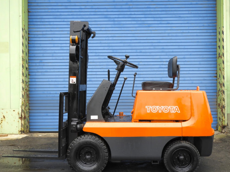 TOYOTA FG09 900kg Gas/LPG Forklift in Gunma