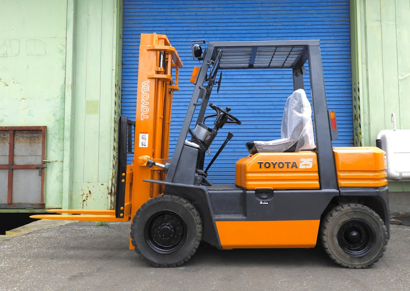 TOYOTA 5FGL25 2.5 Ton Gas/LPG Forklift in Gunma