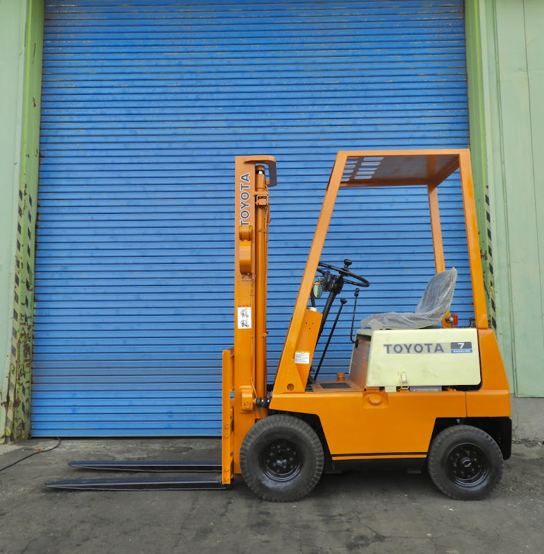 TOYOTA 2FGL7 700kg Gas/LPG Forklift in Gunma