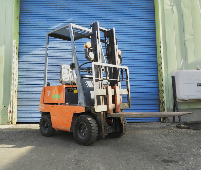 TOYOTA 40-2FGL7 700kg Gas/LPG Forklift in Gunma