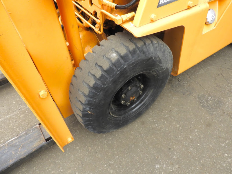 KOMATSU FG18-12 1.8 Ton Gas/LPG Forklift in Gunma