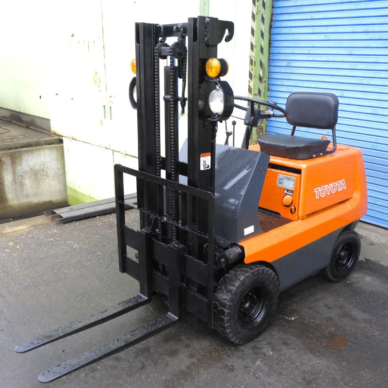 TOYOTA FG09 900kg Gas/LPG Forklift in Gunma