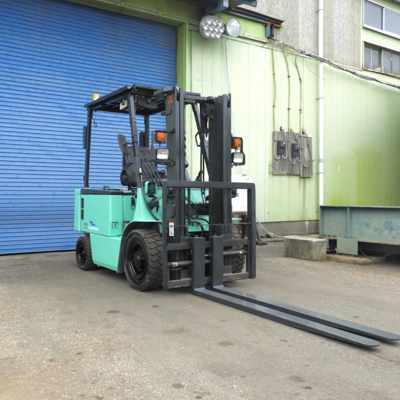 MITSUBISHI KFB25 2.5 Ton Electric forklift in Gunma